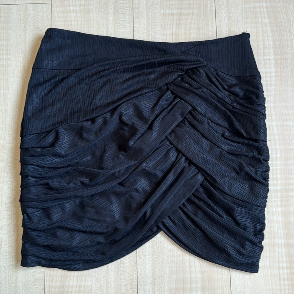 Black skirt